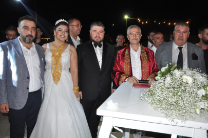 Kaymakçı ailesinin coşkulu nikah töreni… Bol şahitli ‘EVET’