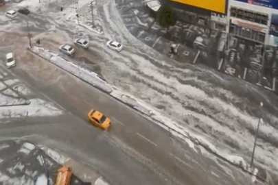 ŞAHİNBEY KARATAŞ BÖLGESİNDE SEL FELÂKETİ KORKULU ANLAR YAŞATTI .