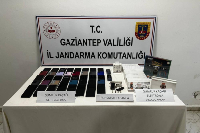 Gaziantep'te 1 milyon TL değerinde kaçak telefon ve aksesuar ele geçirildi