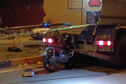 Sulama aracına çarpan motosikletli genç hayatını kaybetti