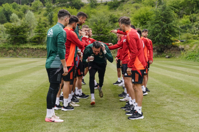 Gaziantep FK'da Yunan kaleciye geleneksel karşılama