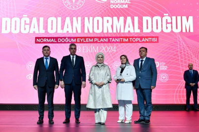 Emine Erdoğan'dan anne adaylarına "normal doğum" çağrısı