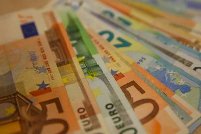 Dolar, Euro ve Sterlin’de son durum ne?