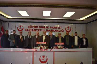 Emekli Muhtarlardan BBP  İl Başkanlığına ziyaret